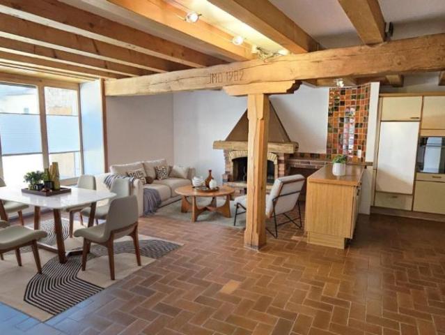 3,5 Zimmer Maisonette Wohnung im Herzen von Moiry