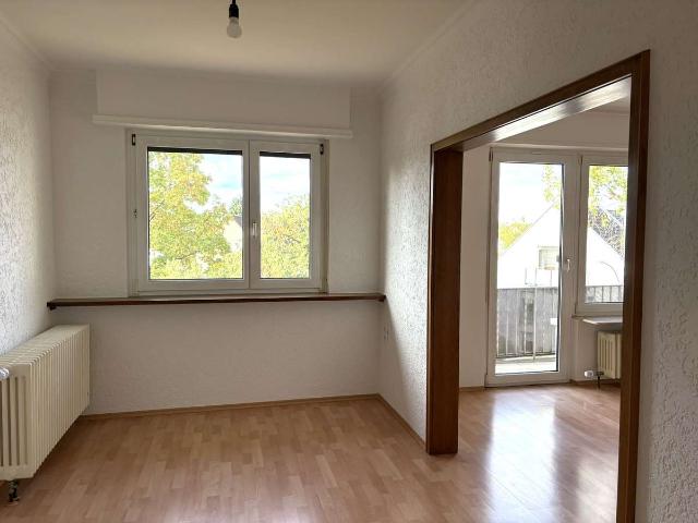3,5 Zimmer mit Loggia & Hobbyraum – nur ~80 € Heizkosten/Mo. – provisionsfrei