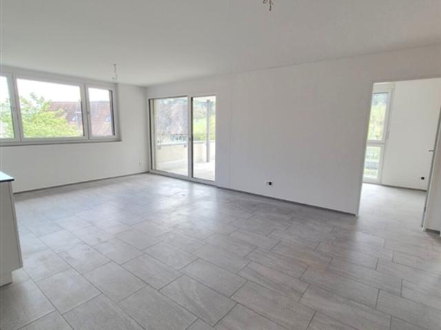 3.5 Zimmer Neubauwohnung im 2. OG