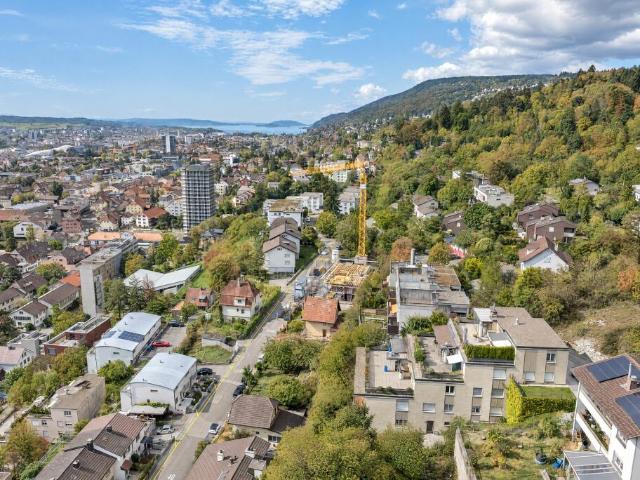 3.5 Zimmer Attika Terrassenwohnung mit See und Alpensicht