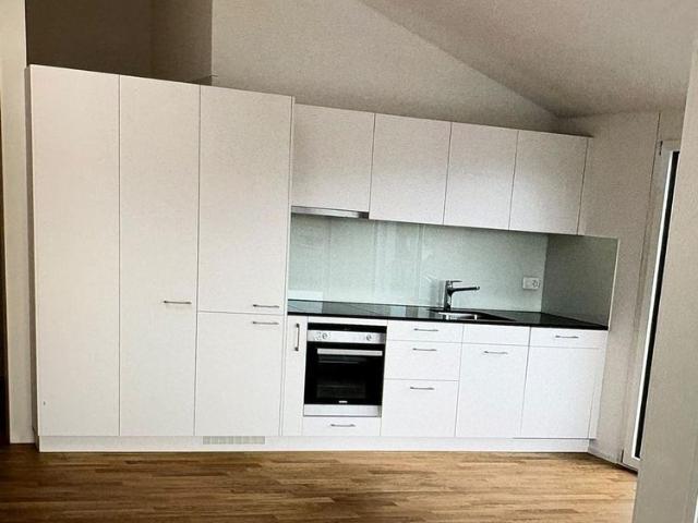 3.5 Zimmer Attikawohnung mit Loggia
