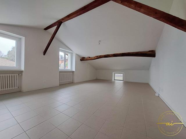 3,5 ZIMMER DACHBODEN PENTHOUSE
