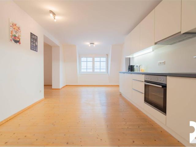 3,5 Zimmer Dachgeschosswohnung mit großzügigem Dachboden im Herzen von Lustenau