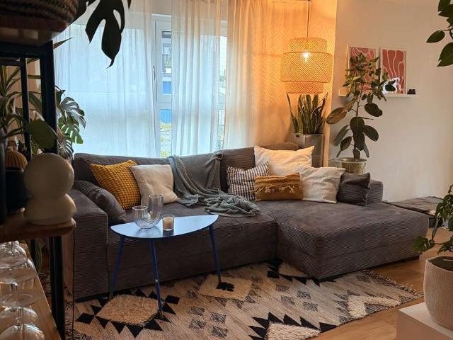 3,5 Zimmer Erdgeschoss Wohnung mit tollem Garten in Sachsenheim