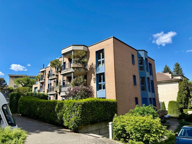 FRIBOURG – 3.5 Zimmer im Erdgeschoss