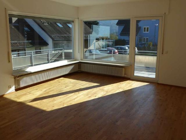 3,5 Zimmer in Heidelberg: Gepflegte Wohnung mit Balkon