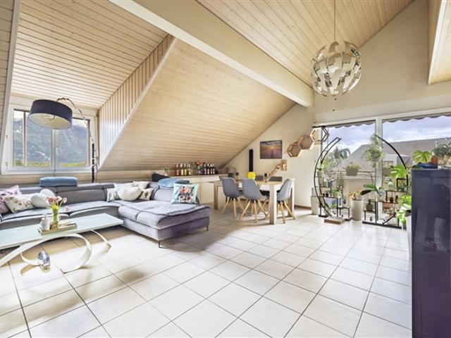 Wunderschöne Dachbodenwohnung mit 3,5 Zimmern