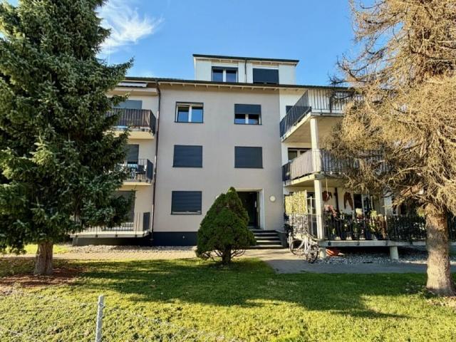 3.5 Zimmer Wohnung an zentraler Lage zu vermieten