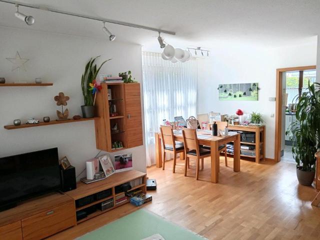 3,5 Zimmer Wohnung EG