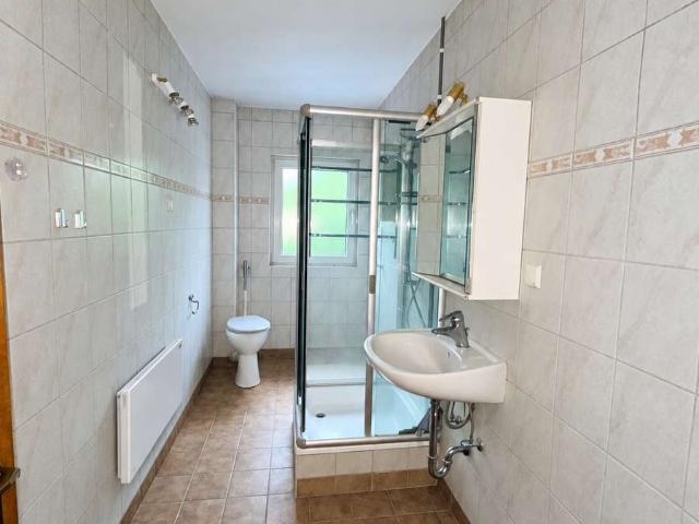 3,5 Zimmer Wohnung für Selbstrenovierer !