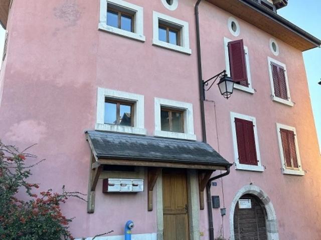 3.5 Zimmer Wohnung im 3. Stock