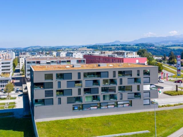 3.5 Zimmer Wohnung im 2. Stock!