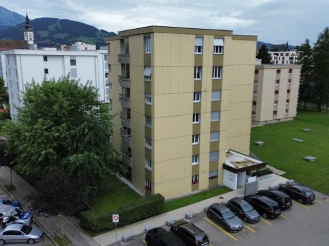 3.5 Zimmer Wohnung im 2. Stock