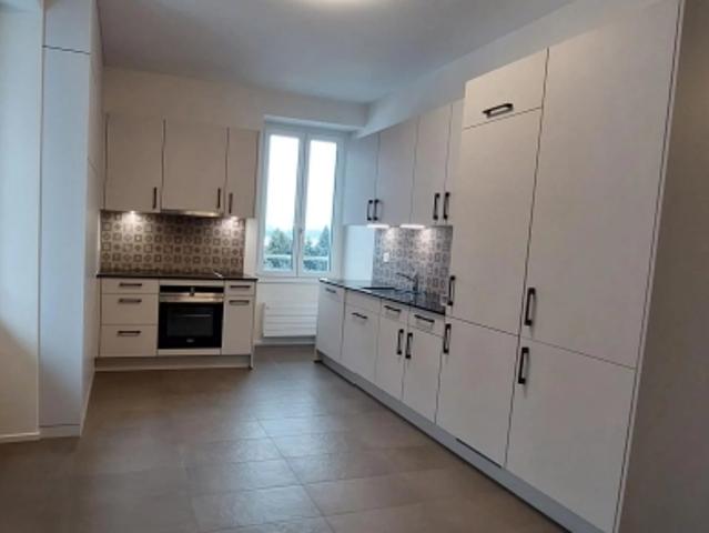 3,5 Zimmer Wohnung im 2. Stock