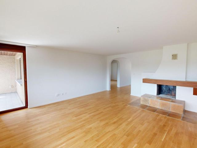 3.5 Zimmer Wohnung im Grünen