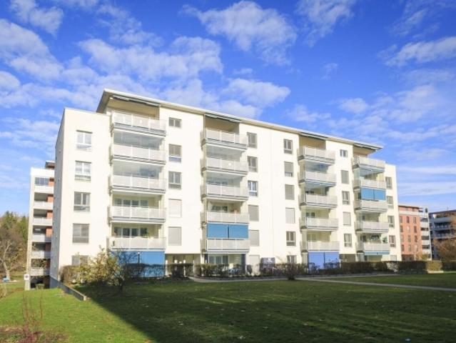 3.5 Zimmer Wohnung im Erdgeschoss