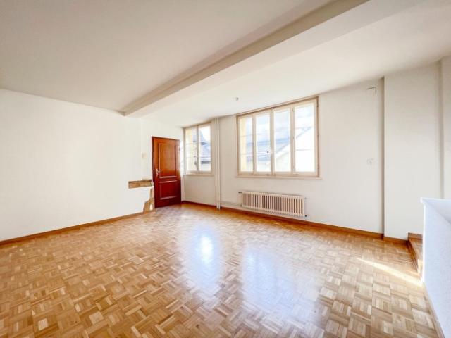 3,5 Zimmer Wohnung im Herzen des historischen Zentrums von Neuchâtel