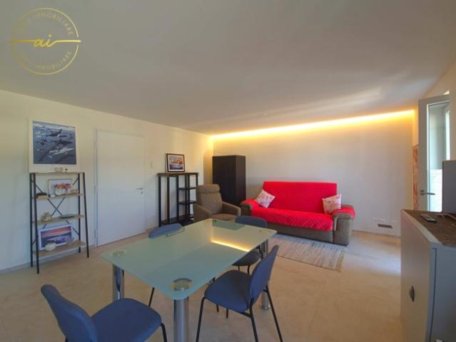 3,5 ZIMMER WOHNUNG IM ZENTRUM VON GENESTRERIO