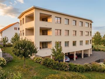 3,5 Zimmer Wohnung in einer kleinen Wohnanlage mit 6 Wohnungen