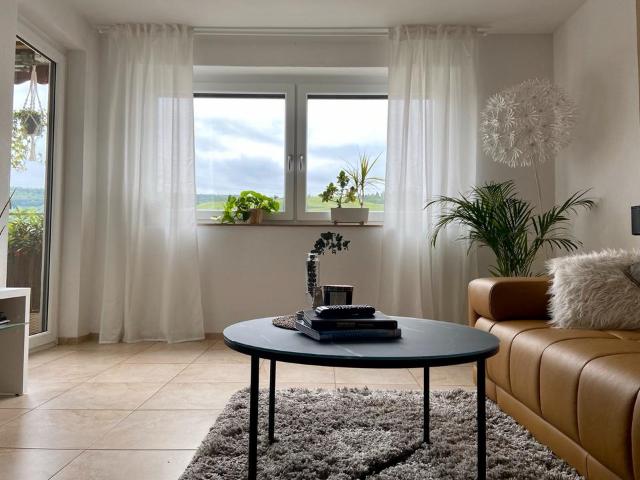 3,5 Zimmer Wohnung in Weinstadt Beutelsbach mit Weinbergblick