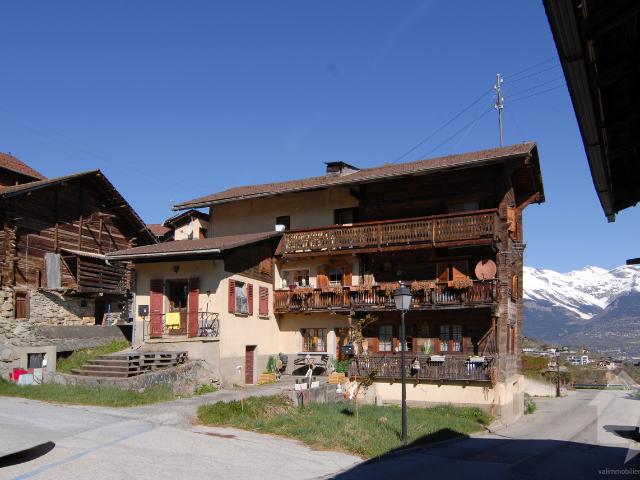 3.5 Zimmer Wohnung in Vex, im Quartier des Prasses