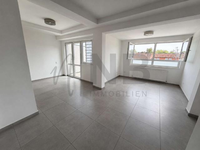 3,5 Zimmer Wohnung in zentraler Lage mit guter Anbindung! Für ein Paar oder als WG geeignet!