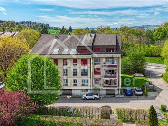 3,5 Zimmer Wohnung, ideal gelegen in Givisiez