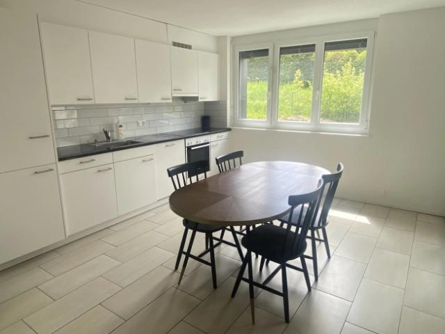 3,5 Zimmer Wohnung mit Balkon