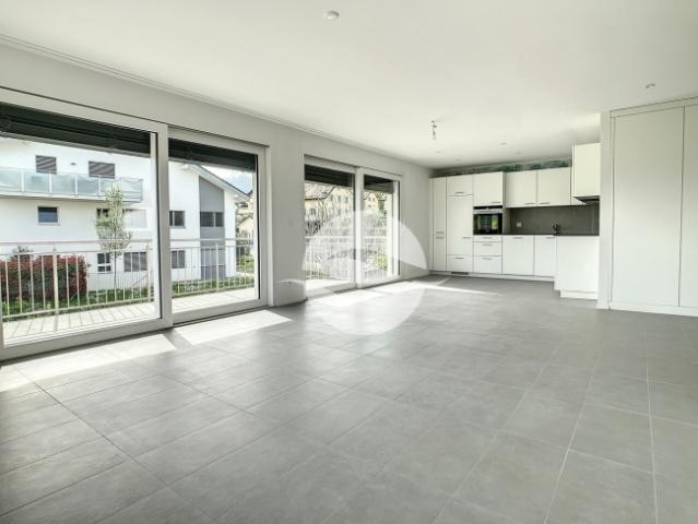 3,5 Zimmer Wohnung mit Balkon – 1. Etage