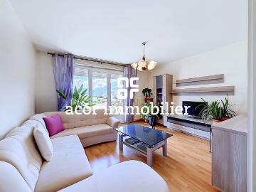 3.5 Zimmer Wohnung mit Doppelbalkon in St Pierre de Clages