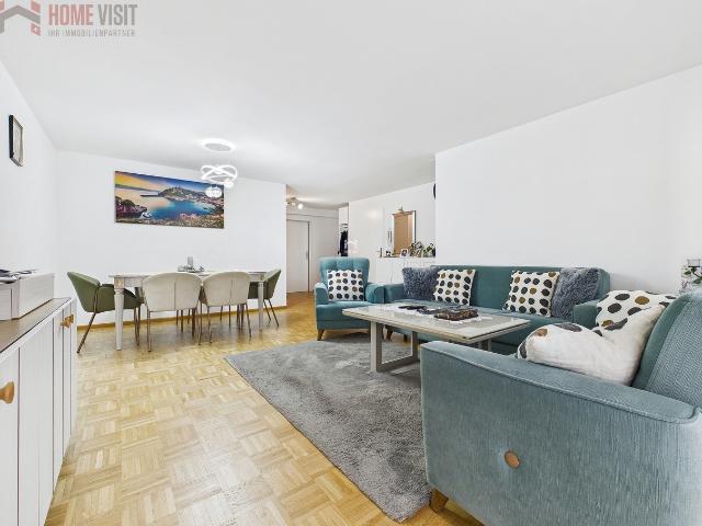 3.5 Zimmer Wohnung mit grossem Balkon und modernem Wohnkomfort