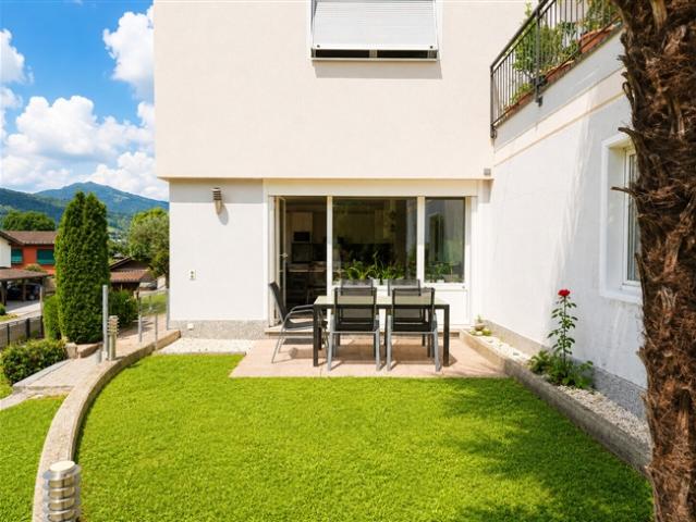 3,5 ZIMMER WOHNUNG MIT GROSSEM GARTEN IN DAVESCO