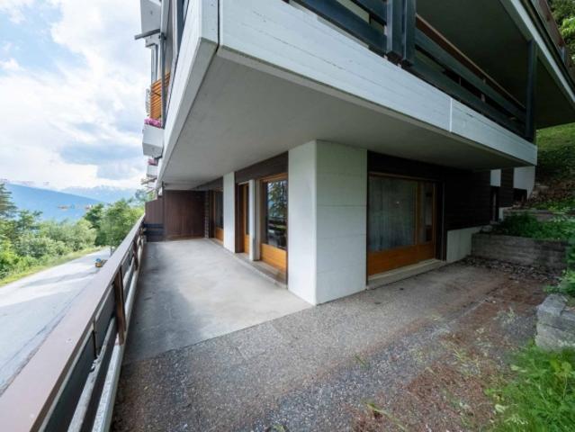 3,5 Zimmer Wohnung mit großer Terrasse
