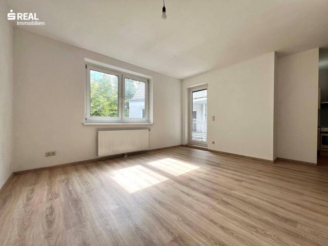 3,5 Zimmer Wohnung mit Loggia