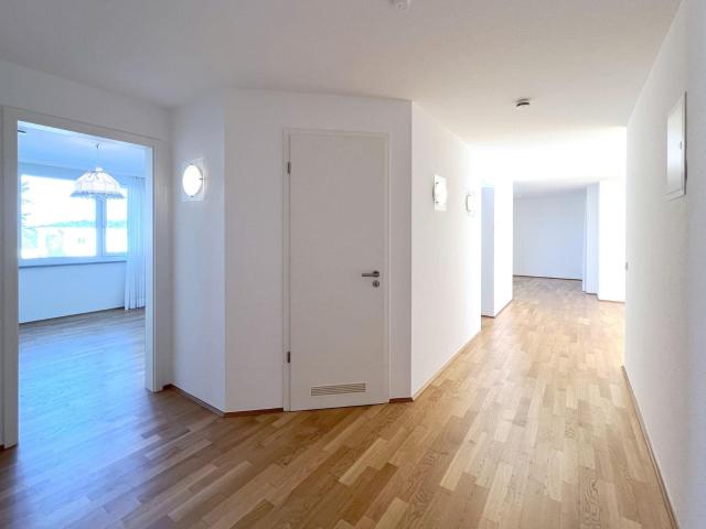 3,5 Zimmer Wohnung mit Terrasse und Garten
