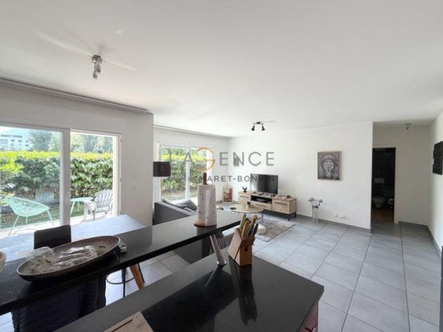 3,5 ZIMMER WOHNUNG MIT TERRASSE UND PRIVATEM GARTEN – SION