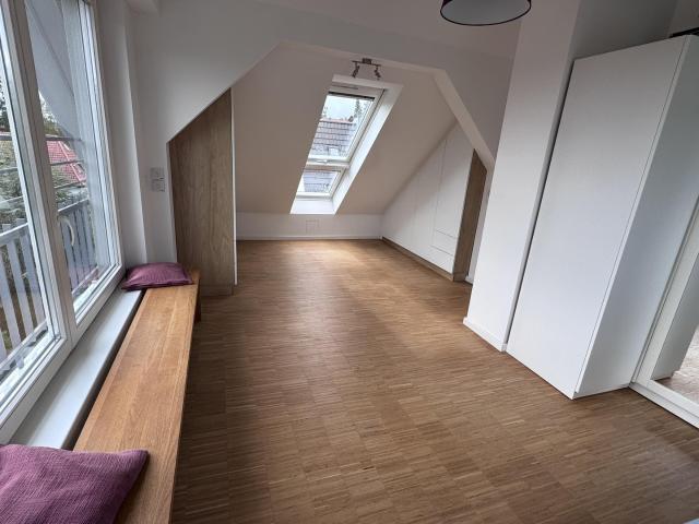 3,5 Zimmer Wohnung Stuttgart West | Kräherwald Maisonette mit Balkon und Galerie