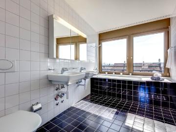 3.5 Zimmer, 143 m², 4. Stock