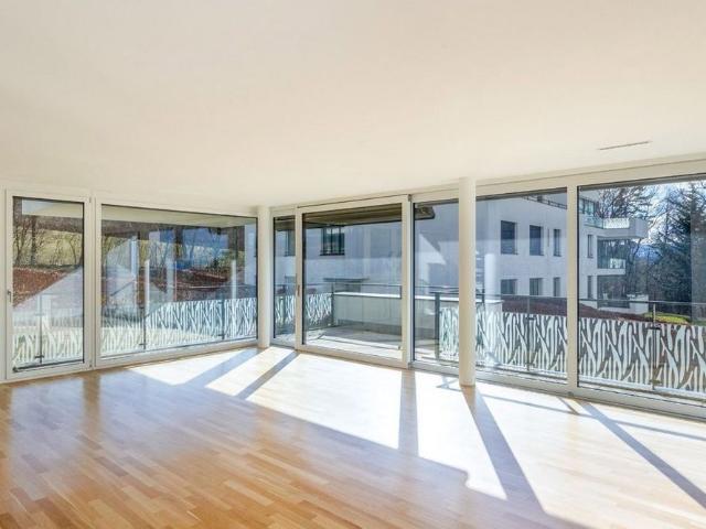 3.5 Zimmer, 140 m², 2. Stock