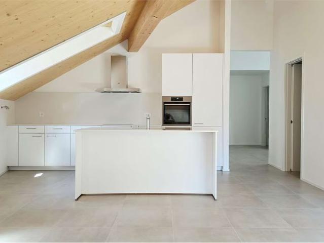 3.5 Zimmer, 147 m², 4. Stock