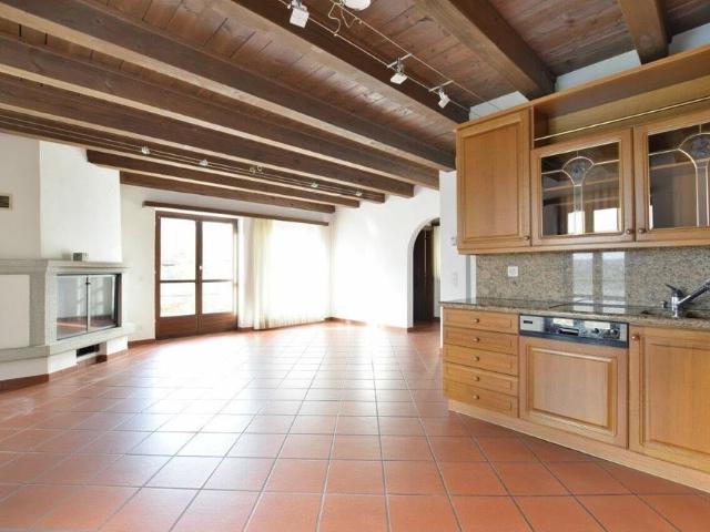 3.5 Zimmer, 150 m²