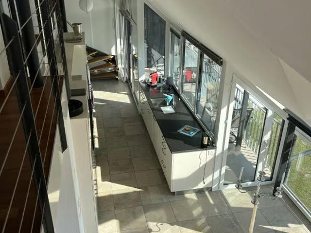 3.5 Zimmer, 165 m², 2. Stock