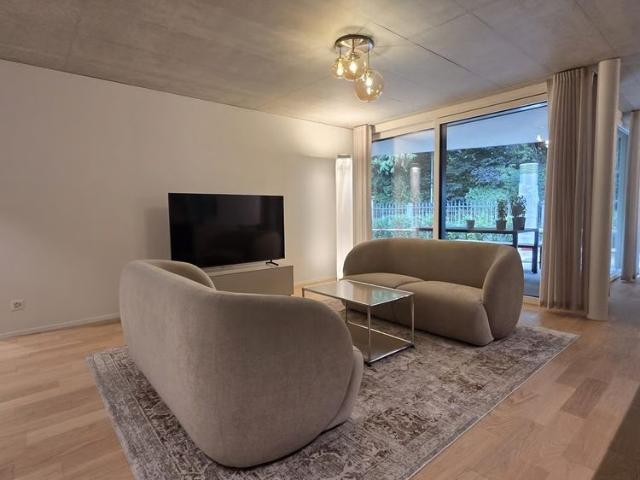 3.5 Zimmer, 103 m², EG