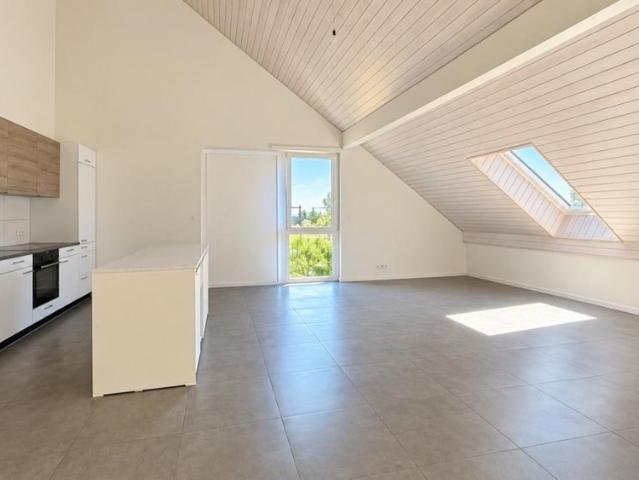 3.5 Zimmer, 103 m², 2. Stock