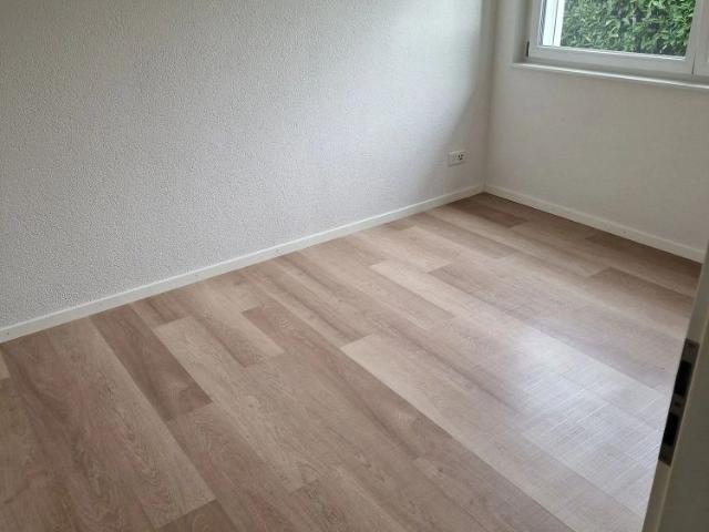 3.5 Zimmer, 100 m², EG