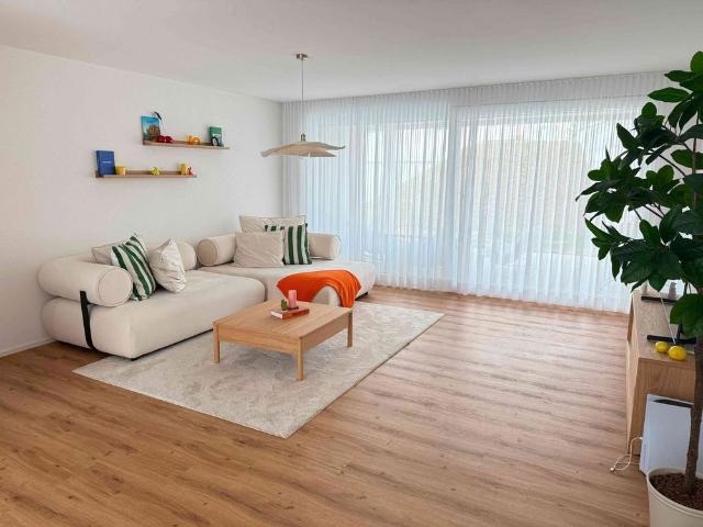 3.5 Zimmer, 100 m², EG