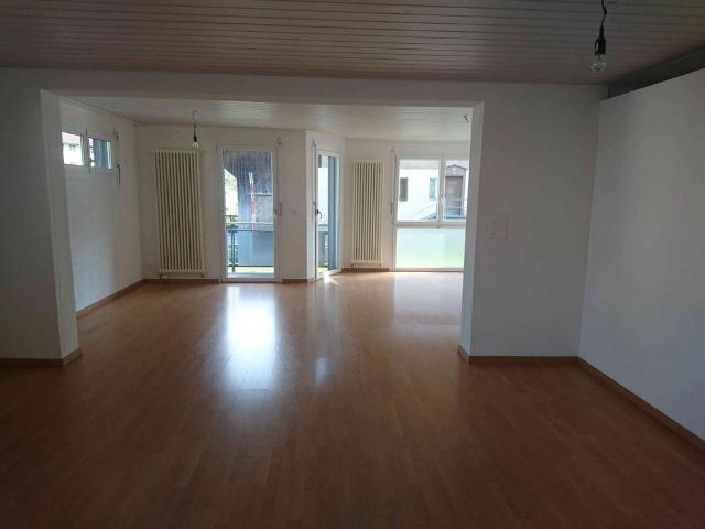 3.5 Zimmer, 100 m², EG