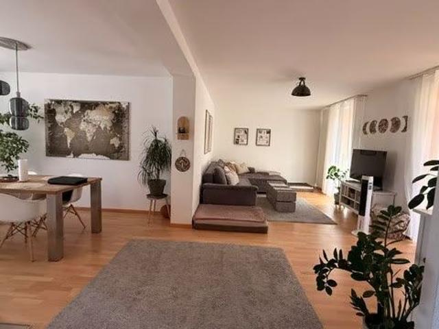 3.5 Zimmer, 101 m², EG