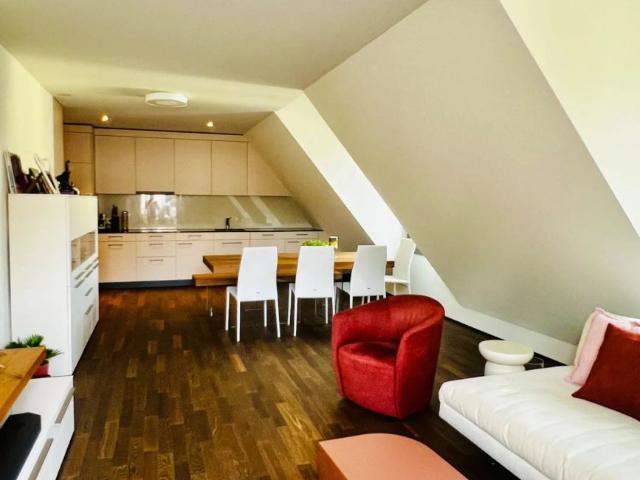 3 Zimmer, 101 m²