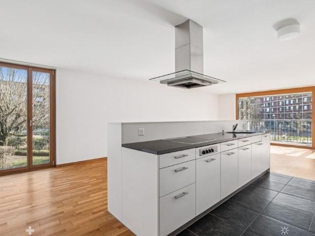3.5 Zimmer, 102 m², 2. Stock